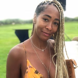 Meet your Posher, Paris